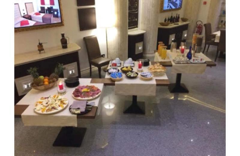 Bhb Hotel ماندوريا المظهر الخارجي الصورة