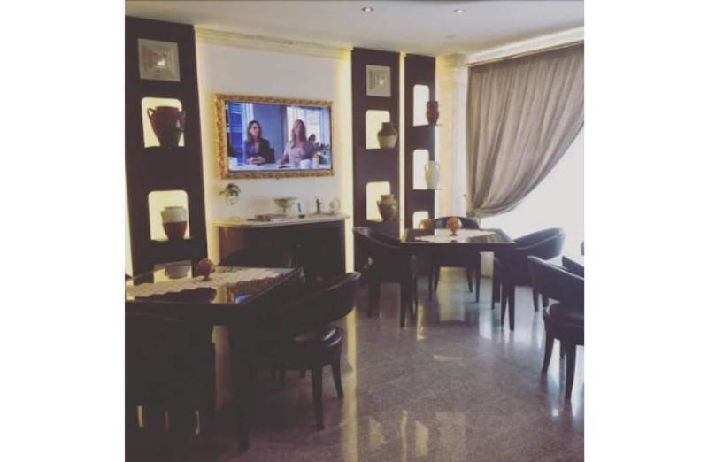 Bhb Hotel ماندوريا المظهر الخارجي الصورة