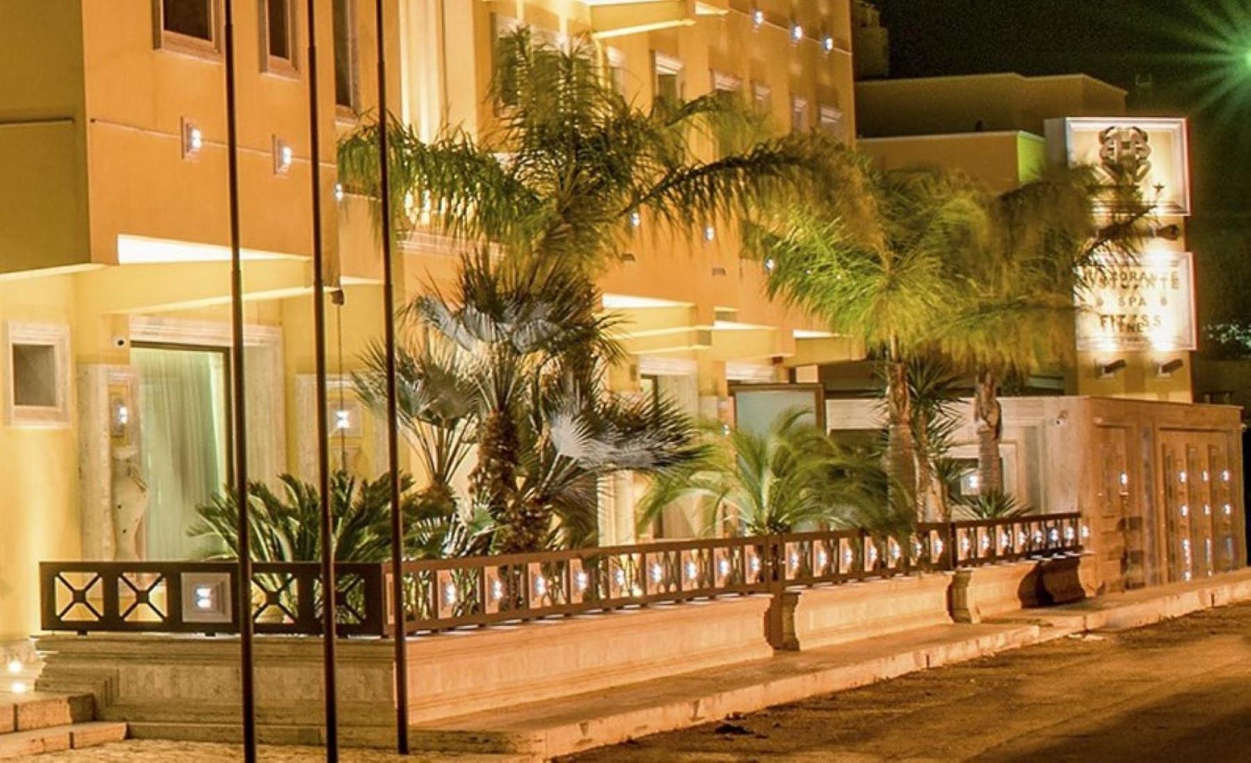 Bhb Hotel ماندوريا المظهر الخارجي الصورة