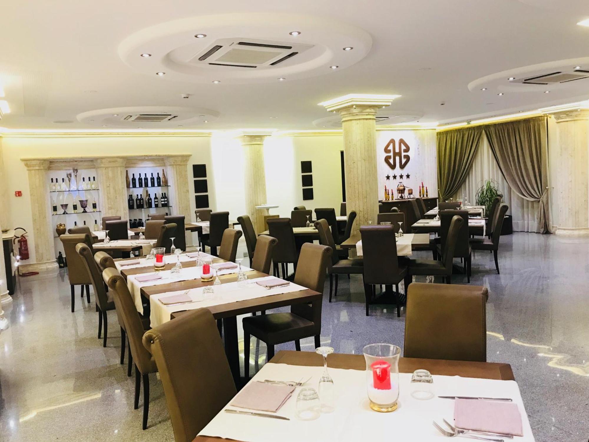 Bhb Hotel ماندوريا المظهر الخارجي الصورة