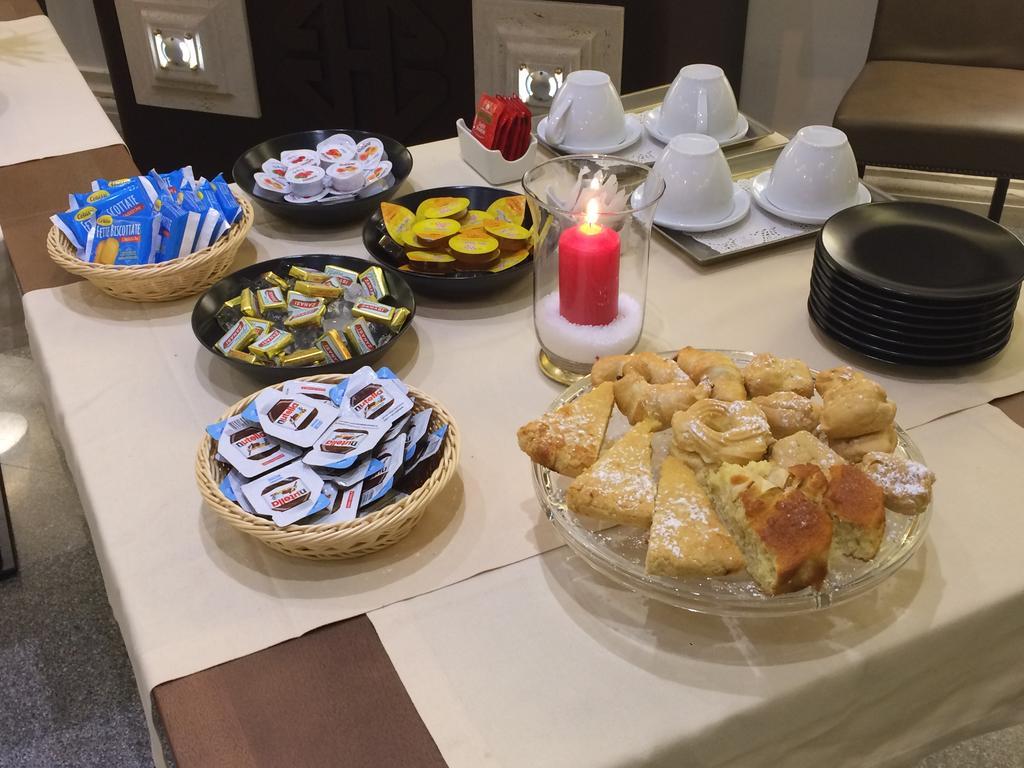 Bhb Hotel ماندوريا المظهر الخارجي الصورة